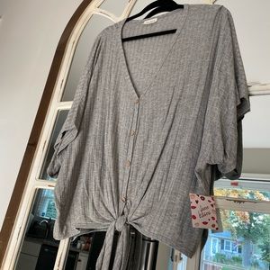 Batwing front tie button down top